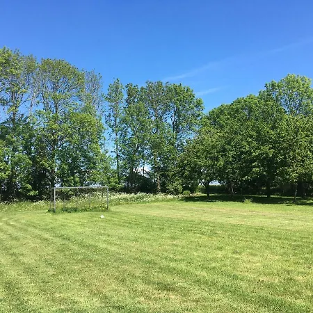 Ferienwohnung 5, Og, Hof Zur Sonnenseite Fehmarn Apartamento *